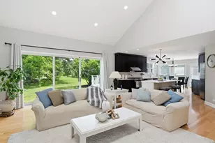 1500 Pine View Ct, Darien, IL 60561 - Photo 16