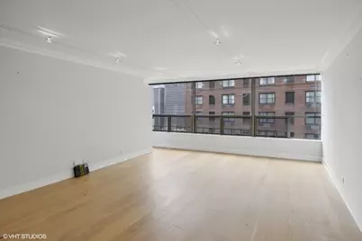 110 E Delaware Place #1902, Chicago, IL 60611 - Photo 4
