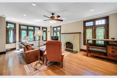 9553 S Hamilton Avenue, Chicago, IL 60643 - Photo 4