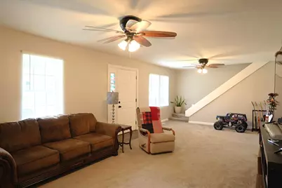 230 Fairfax Street, Carlyle, IL 62231 - Photo 8