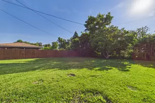 8133 S 85th Ct, Justice, IL 60458 - Photo 16