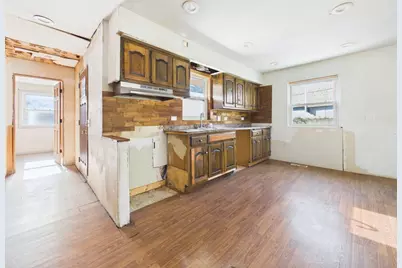 8133 S 85th Court, Justice, IL 60458 - Photo 6
