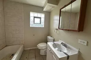 1600 Madison St, Maywood, IL 60153 - Photo 4