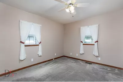 215 Desoto Street, Ottawa, IL 61350 - Photo 10