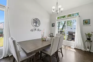 791 Brookline St, South Elgin, IL 60177 - Photo 6