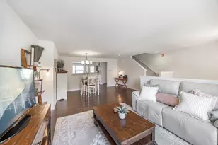 302 Devoe Dr, Oswego, IL 60543 - Photo 6
