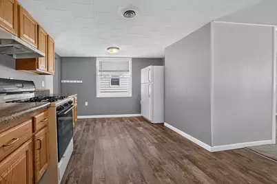 102 N Woodlawn Street, Downs, IL 61736 - Photo 14