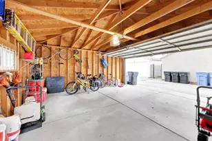 3926 N Ridgeway Ave, Chicago, IL 60618 - Photo 36