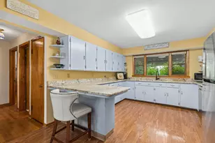 3607 W Clover Ave, McHenry, IL 60050 - Photo 10