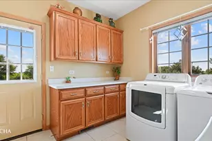9201 W Offner Rd, Peotone, IL 60468 - Photo 16