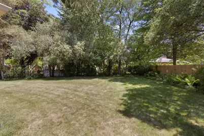 1915 Greenfield Lane, Rockford, IL 61107 - Photo 18