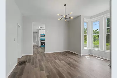 417 S 3rd Avenue, Maywood, IL 60153 - Photo 4