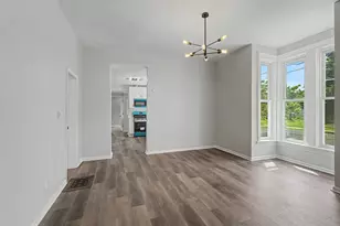 417 S 3rd Ave, Maywood, IL 60153 - Photo 4