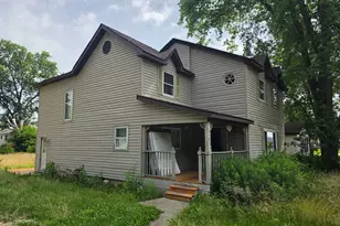 8404 Dorr Rd, Wonder Lake, IL 60097 - Photo 2