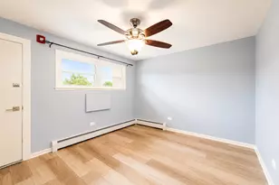 39 King Arthur Ct, Northlake, IL 60164 - Photo 22
