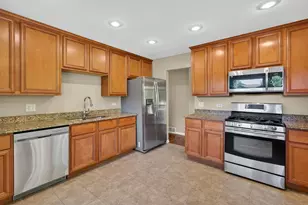 908 S Arlington Heights Rd, Arlington Heights, IL 60005 - Photo 6