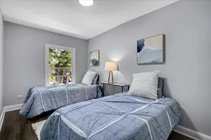 8030 S Constance Ave, Chicago, IL 60617 - Photo 14