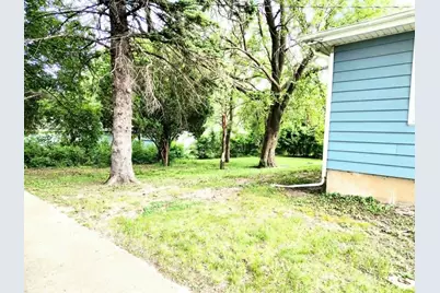 2416 Ashland Avenue, Rockford, IL 61101 - Photo 14