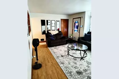 2416 Ashland Avenue, Rockford, IL 61101 - Photo 10