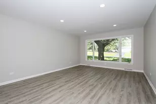 4N725 Klein Rd, West Chicago, IL 60185 - Photo 6