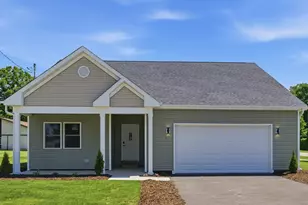 17 W Dearborn St, Plano, IL 60545 - Photo 1