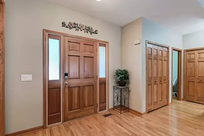 10735 Christopher Drive, Lemont, IL 60439 - Photo 12