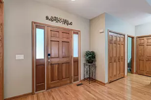 10735 Christopher Dr, Lemont, IL 60439 - Photo 12