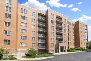 6815 N Milwaukee Ave, Niles, IL 60714 - Photo 2