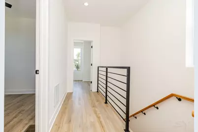 544 N Lawndale Avenue, Chicago, IL 60624 - Photo 18