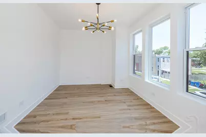 544 N Lawndale Avenue, Chicago, IL 60624 - Photo 20