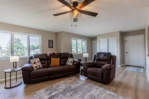 973 Innsbruck Ln, Princeton, IL 61356 - Photo 4