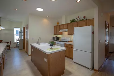 212 Rodeo Drive #2179, Grayslake, IL 60030 - Photo 8