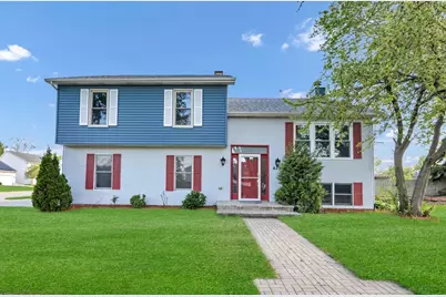 439 E Morse Avenue, Bartlett, IL 60103 - Photo 1