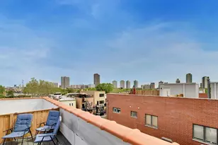 844 W Roscoe St, Chicago, IL 60657 - Photo 26