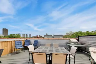 844 W Roscoe St, Chicago, IL 60657 - Photo 22