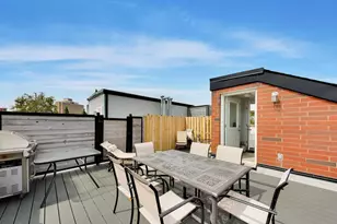 844 W Roscoe St, Chicago, IL 60657 - Photo 24
