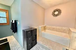 1711 Shaw Woods Dr, Rockford, IL 61107 - Photo 32