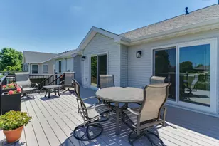 2402 Sanford Ln, Normal, IL 61761 - Photo 44