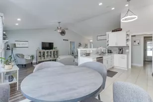 2402 Sanford Ln, Normal, IL 61761 - Photo 16