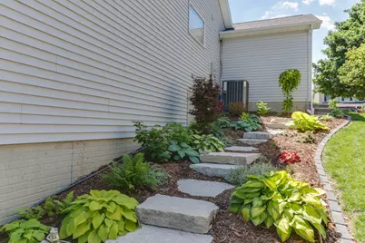 2402 Sanford Lane, Normal, IL 61761 - Photo 54