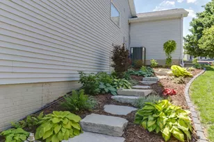 2402 Sanford Ln, Normal, IL 61761 - Photo 54