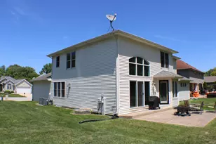 415 Tamarack St, Park Forest, IL 60466 - Photo 38