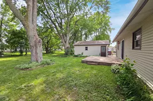 400 Phyllis Ave, Rochelle, IL 61068 - Photo 18