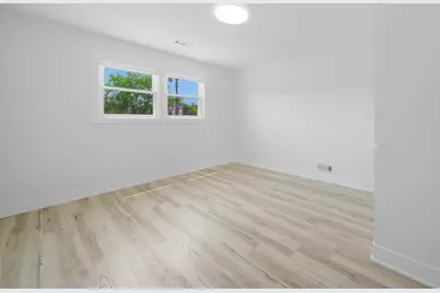 1034 W 87th Street #B, Chicago, IL 60620 - Photo 12
