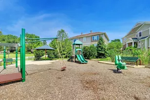 29 E Moseley Rd, Palatine, IL 60074 - Photo 34