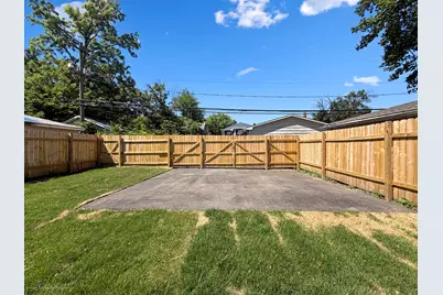 353 W 15th Place, Chicago Heights, IL 60411 - Photo 28