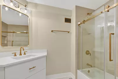 5801 N Sheridan Road #20D, Chicago, IL 60660 - Photo 22
