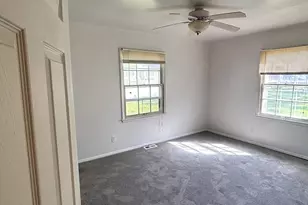 22 Guilford Rd, Montgomery, IL 60538 - Photo 8
