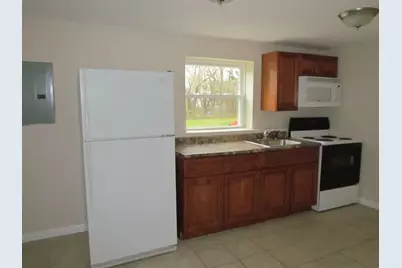 28W625 Lester Street, West Chicago, IL 60185 - Photo 32