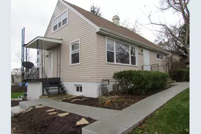 28W625 Lester Street, West Chicago, IL 60185 - Photo 2